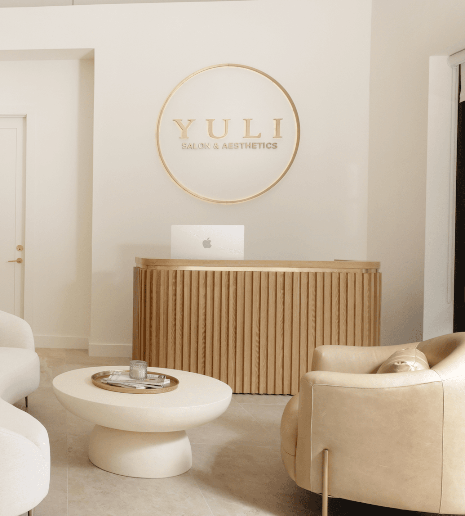 YULI luxury salon lobby