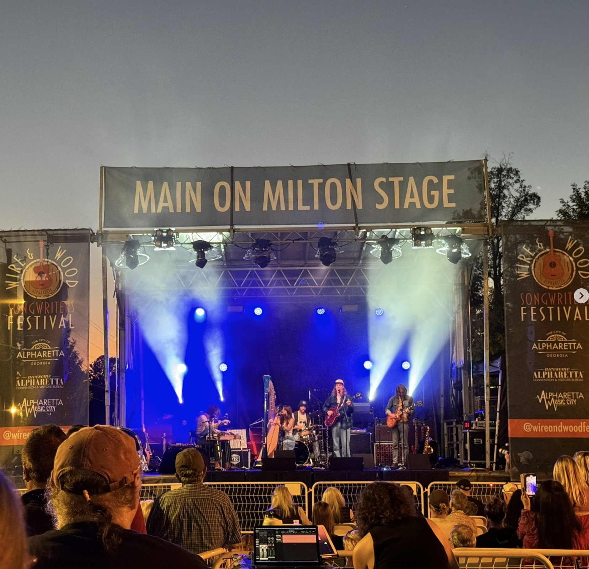 Wire & Wood main stage